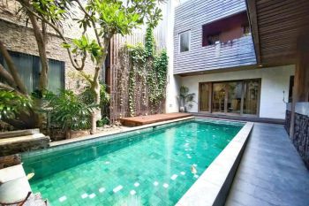 Dijual Villa 2 Are Butuh Renovasi Furnished di Canggu