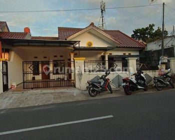 DiJual Rumah Pinggir Jalan Raya Sekitar Pertukangan Selatan, Pesanggrahan,