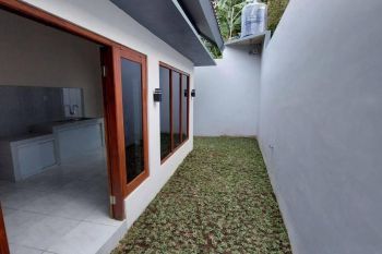 RUMAH SIAP HUNI TANAH LUAS DEKAT SLEMAN CITY HALL