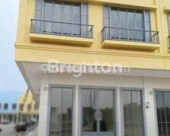 Ruko Maggiore Grande (Hoek), View Danau