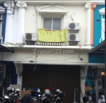 Ruko Paris Square Bsd City, Jual Cepat 2 Lantai, Lokasi Strategis