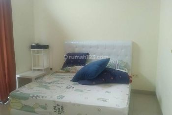 Disewakan Rumah Ukuran Pas Semi Furnish