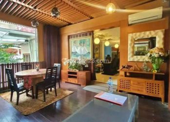 Jual cepat kantor Lokasi Strategis Harga miring jarang ada