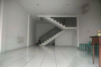 2 Ruko Disewakan Tahunan di Jatibening