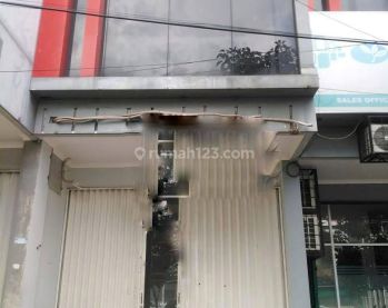 Dijual Ruko di Jalan Mt.haryono No 689 B1