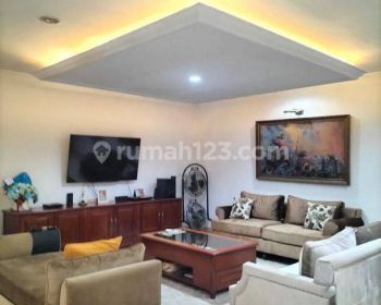 Rumah 2 lantai siap huni rapih terawat di Raffles Hills Cibubur