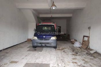 Ruko blong 2 lantai di Taman kopo indah 1 di Taman kopo indah 1 120 m Sudah