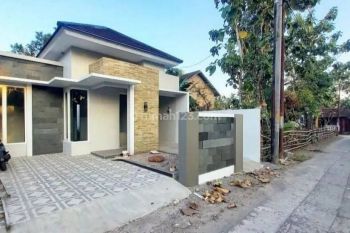 RUMAH MURAH DEKAT PASAR GODEAN DAN PKU GAMPING