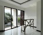 thumbnail-rumah-baru-modern-minimalis-bebas-banjir-di-griyaloka-bsd-2