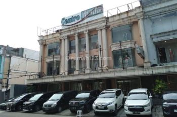 Ruko Gandeng 3 Lantai Di Jl Tebah Kebayoran Baru Jakarta Selatan