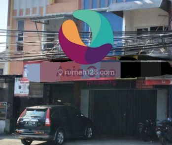 Ruko di Karawaci, Tangerang 147 m Bagus