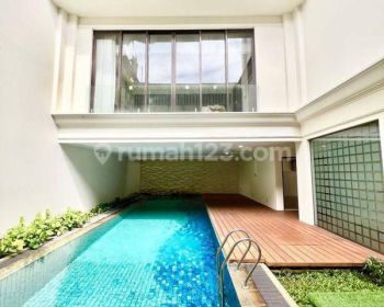 Bright House 5 Bedrooms In Compound Kemang With Good Facilities
