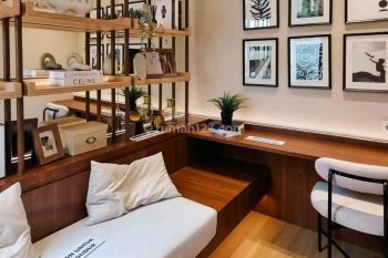 RUMAH 2 LANTAI NEMPEL BSD, 1 MENIT KE KAI CICAYUR, PASTI APPROVED