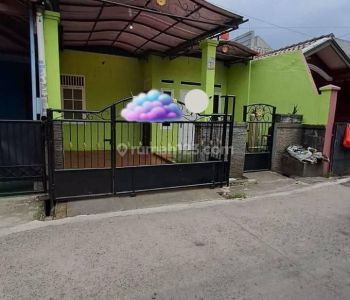 Rumah di Japos pondok aren