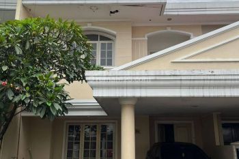 Rumah 2 Lantai sip huni di Graha hijau 2 Ciputat timur Tang-sel