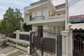 Jual rumah bagus Puri Anjasmoro semarang