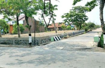 Dijual Tanah Posisi Hook Siap Bangun Pinggir Jalan Daerah Genuk, Semarang