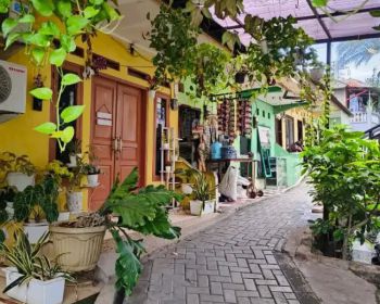 JUAL RUGI KONTRAKAN 1 PINTU LOKASI STRATEGIS