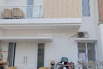 Jual Rumah 2 lantai Bangunan Baru di jati bening