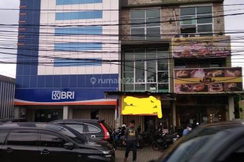 ruko pinggir jalan besar cocok untuk usaha