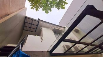 Rumah Modern Foresta Dekat Shopping Center BSD