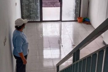 Disewakan ruko 2 lantai