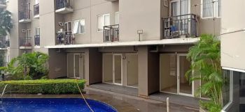 Kios Dekat Kolam Renang Apartemen Puri Park View