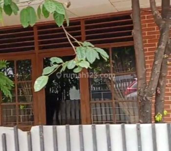 Jual Tanah Bonus Rumah Lama, Lokasi Strategis Tebet Timur, Luas Tanah 193 Meter,