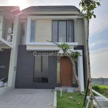 Rumah Northwest Lake Park Central Hill Citraland Surabaya Barat
