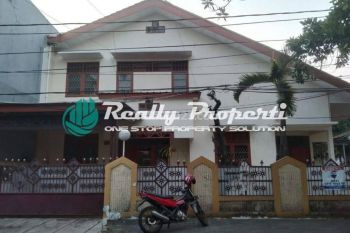 Rumah Komplek 2 Lantai di Jatibening Baru Pondok Gede Bekasi