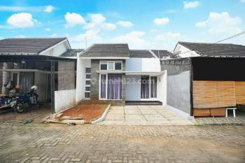 Rumah di Cibinong Green Park selangkah ke Mall Cibinong Square, Bogor J-11392