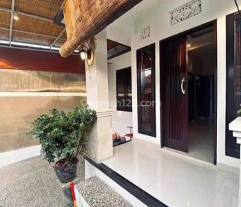 Disewakan Rumah Bersih Semi Furnished 2 Kamar Tidur Area Dalung