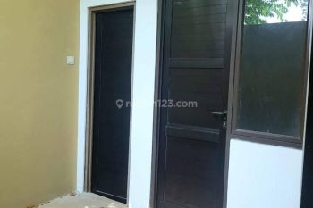 Rumah Dalam Cluster Dekat Stasiun Rawabuntu Serpong
