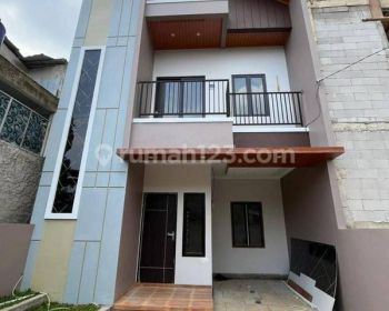 Rumah 2 Lantai Dengan Konsep Scandinavian