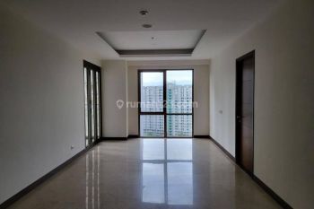Hegar Manah Residence 3+1 BR Baru Private Lift