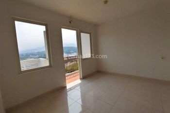 di Jual Apartemen Bersih Bagus , 2 Balcony,lokasi Startegis,dekat Dengan Pasar