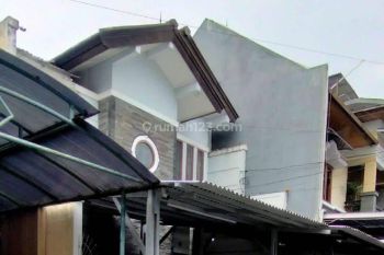 Disewakan Rumah di Turangga Buahbatu 2 Lantai