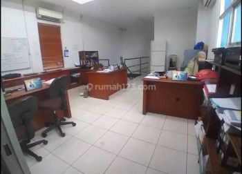 Pabrik di Kawasan Industri Millenium, Tigaraksa. Tangerang., Tangerang 1.120 m