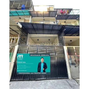 Dijual Cepatttttttttt rumah di Teluk Gong