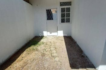 Rumah siap huni taman luas strategis Arcamanik kota bandung