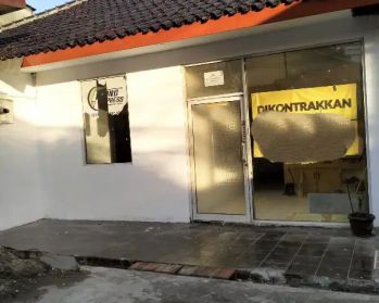 Disewakan Kantor/ Gudang Deket tol Setu Cipayung