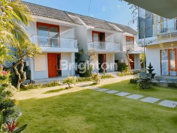 RUMAH 2 LANTAI SEMI VILLA DI RENON