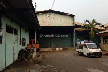 Disewakan gudang mezanin di pulogadung jatinegara kontainer