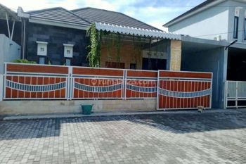 Rumah Second Semi Furnish Cluster Joho Sukoharjo Kota