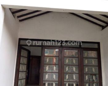 Disewakan Rumah Lokasi Strategis di Turangga Buahbatu Pusat Kota