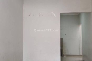 Disewakan rumah di kompleks premium citra raya