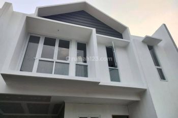 Harga Promo Rumah Baru 2 Lantai Cluster Strategis Jatiwaringin