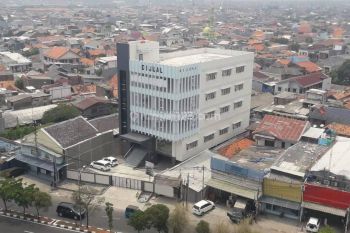 GEDUNG BARU DEKAT PASAR PRAMUKA &amp; SALEMBA