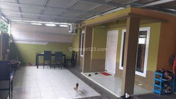 Rumah dijual Area Parit Indah, Full Canopy