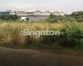 Sale Ruang Usaha: Pabrik kosong cikupa